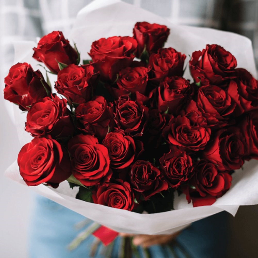 36 Red Roses Bouquet - Online Flower Delivery Doha Qatar
